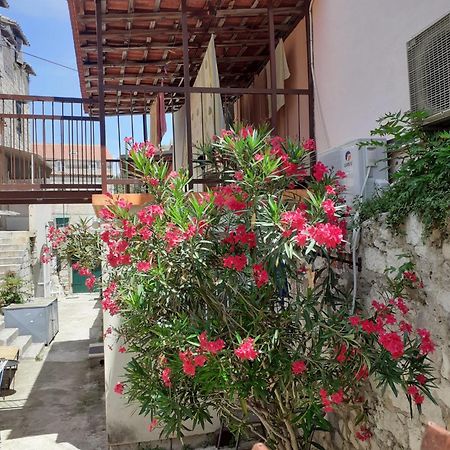 Oleander Apartments Split Exterior foto